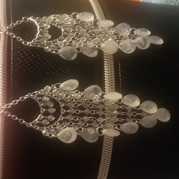 Chain drop waterfall earrings. - Picture 4 of 6